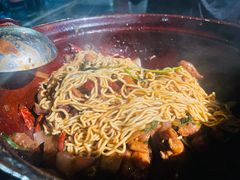-胡须佬鸡煲四季火锅(海雅缤纷城店)