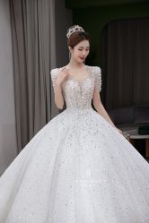 -艾朵婚纱