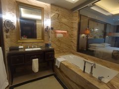 -汕头龙光喜来登酒店