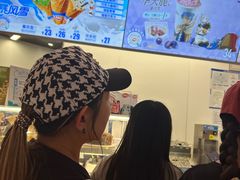-DQ·蛋糕·冰淇淋(五棵松万达店)