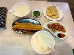 豆浆配豆支-兄弟深夜豆浆
