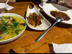 -金枝玉叶上海人家食府(三里河店)