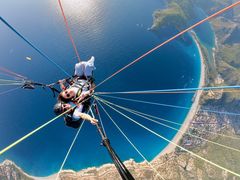 -费特希耶滑翔伞