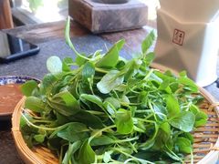 -大匠工房古船木艺术餐厅·猪肚鸡专门店(长白仙岛店)