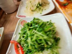 凉拌豆苗-老班长手工灌汤包老店(东山店)