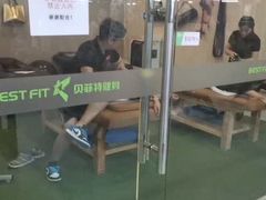 -贝菲特游泳健身(徐泾店)