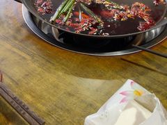 -黄潇洒老火锅(九眼桥宏济巷店)