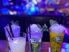 -鲨鱼美式餐厅酒吧Sharky