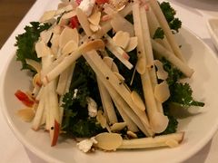 -WOLFGANG PUCK KITCHEN & BAR(迪士尼小镇店)