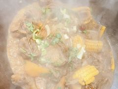 -锅老头海鲜铁锅炖