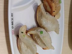 -小杨生煎(浦江欢乐颂店)
