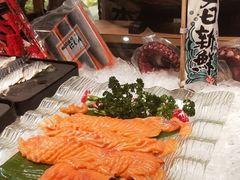 三文鱼刺身-四海一家自助餐(益田假日广场店)