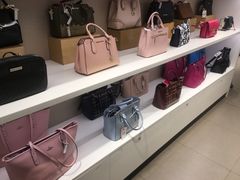 -唯品会(北京国瑞城店)