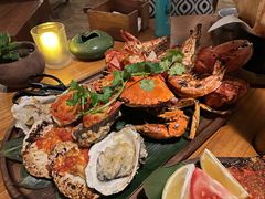 -三亚艾迪逊酒店·海滩烧烤 BARBACOA·现场乐队·浪漫晚餐·烧烤海鲜