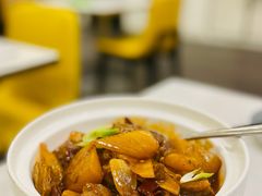 萝卜牛腩煲-鹿港小镇(黄金店)