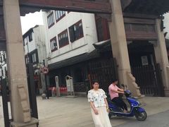 -张家港凤凰山景区恬庄古街