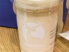 海盐芝士厚乳拿铁-瑞幸咖啡(宜兴万达金街店)