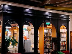 大堂-西西弗书店&矢量咖啡(凯德MALL店)