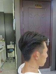 -藤野造型烫发染发