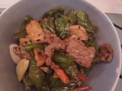 爆辣小炒肉-酒肆浅葱•烧烤•龙虾•排档(卓悦intown店)