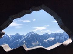 -希尔特峰