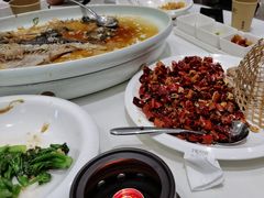 -万龙洲海鲜(大兴绿地缤纷城店)