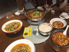 -万重锦·人文川菜馆(骡马市店)