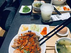 -熊吞·大碗丼烧肉饭(西市场嘉华店)
