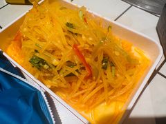 -喜悦小串丹东小黄牛海鲜烧烤大排档(民主广场店)