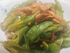 拆骨肉炒尖椒-鸽子窝(宋庄店)