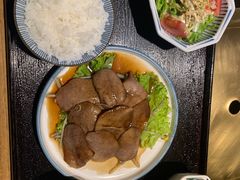 -炼火烤肉店