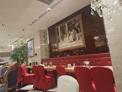 -盛宴标帜西餐厅龙虾.鲍鱼•牛排(重庆喜来登大酒店)