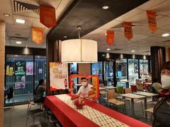 大堂-麦当劳(卫星广场店)