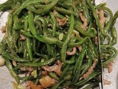 -海派美食·家宴海鲜青岛菜·石锅鲽鱼头(东方城店)