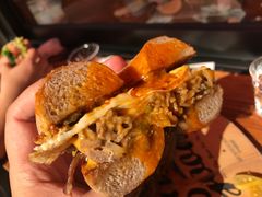 -Catch Bagel(芳草地店)