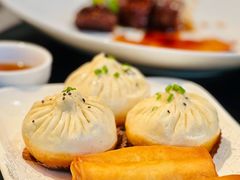 -HOMES上海本帮菜(襄阳公园店)