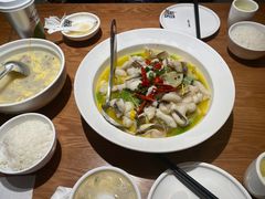 -吕氏疙瘩汤·新派鲁菜(济南万象城店)