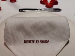 -弦月窗LUNETTE BY AMANDA(复兴路店)