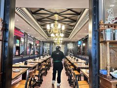 -新白鹿餐厅(百联中环店)