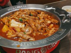 -胖哥俩肉蟹煲(济南世茂国际广场店)