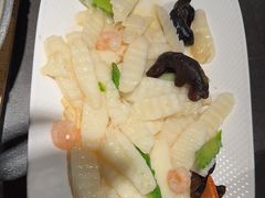-五谷丰登农家院·地道胶东菜·海鲜烧烤(威海店)