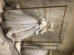 -南京宝娜嫁衣婚纱礼服馆(中央路店)