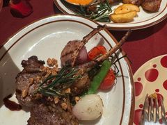 -BROWNSTONE布朗石西班牙餐厅(富城店)