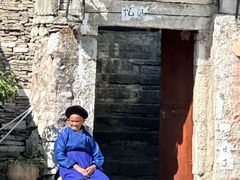 -高荡千年布依古寨旅游景区