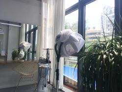 -茶发Salon·烫发染发理发