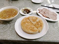 -李连贵熏肉大饼(沈阳站店)