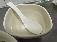 -宋记海南粉传承老店(人民西路店)