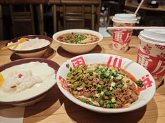 -周小波重庆小面·重庆名小吃(邹容路店)