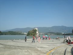 -星湖旅游景区七星岩