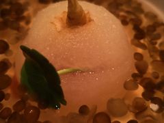 葛仙米桃胶炖新疆梨-无锡苏宁银河国际酒店-悦府65中餐厅